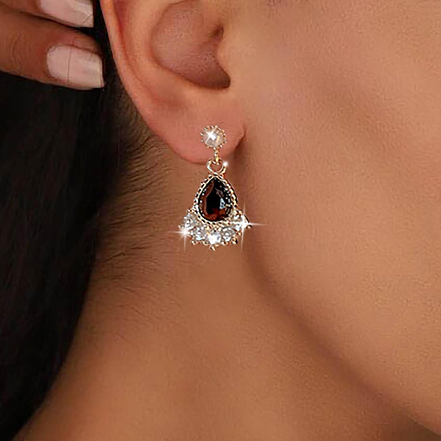 Vintage Black Crystal Teardrop Earrings Crystal Tassel Drop Earrings Gold Pearl Stud Earrings Black Onyx Earring Jewelry for Women