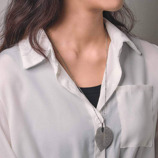 Simple Long Necklace Chain Leaf Pendant Necklaces Leaves Gold Jewelry Chains for Women and Girls