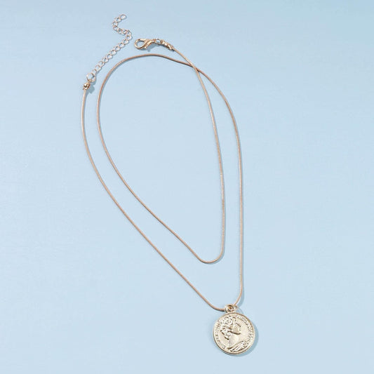 Boho Layered Coin Necklace Choker Gold Medallion Pendant Necklace Round Disc Necklace Vintage Snake Chain Necklace Jewelry for Women