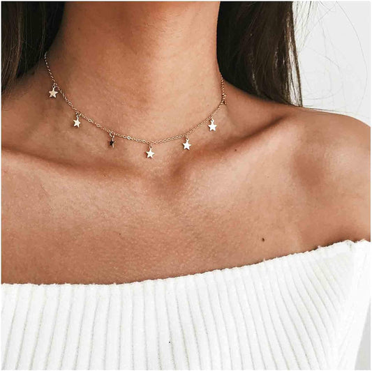Boho Star Choker Necklace Gold Star Dangle Necklace Chain Short Minimalist Necklace Gold Collarbone Necklace Jewelry for Women Gifts
