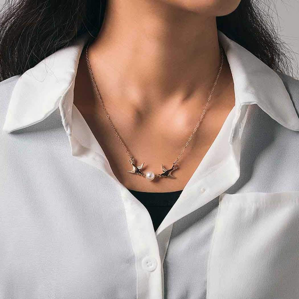 Vintage Pearl Necklace Long Birds Necklace Chain Pendant Necklaces Jewelry for Women and Girls (Gold)