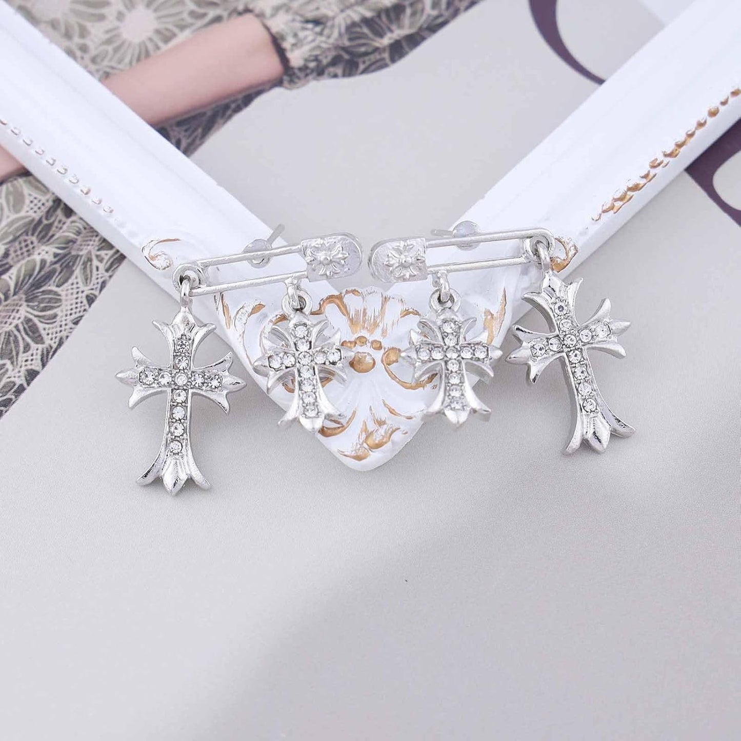 Vintage Crystal Cross Drop Earrings Rhinestone Cross Stud Earrings Silver Paperclip Earrings Sparkly Cz Crucifix Earrings Jewelry for Women