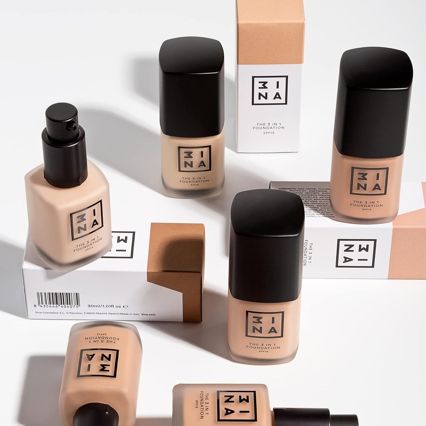3INA The 3-In-1 Foundation 220 - Vegan Formula - Combination Of Primer, Concealer And Foundation - Medium Coverage - Natural Finish - Perfect For Covering Lines And Blemishes - Long Lasting - 1.01 Oz