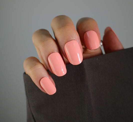 Nail Polish Strips, 32PCS Salon Quality Wraps, Long Lasting Gel Nail Stickers for Women Easy Apply& Remove (Rose Pink)