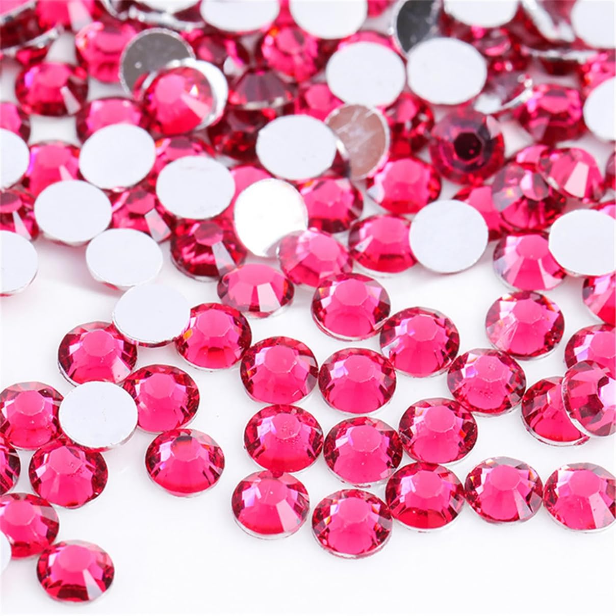 500 Pieces SS30 6mm Flatback Rhinestones Clear Glass Round Gems Crystals for Nail Art DIY Crafts Clothes Shoes Bags （Light Rose Red）