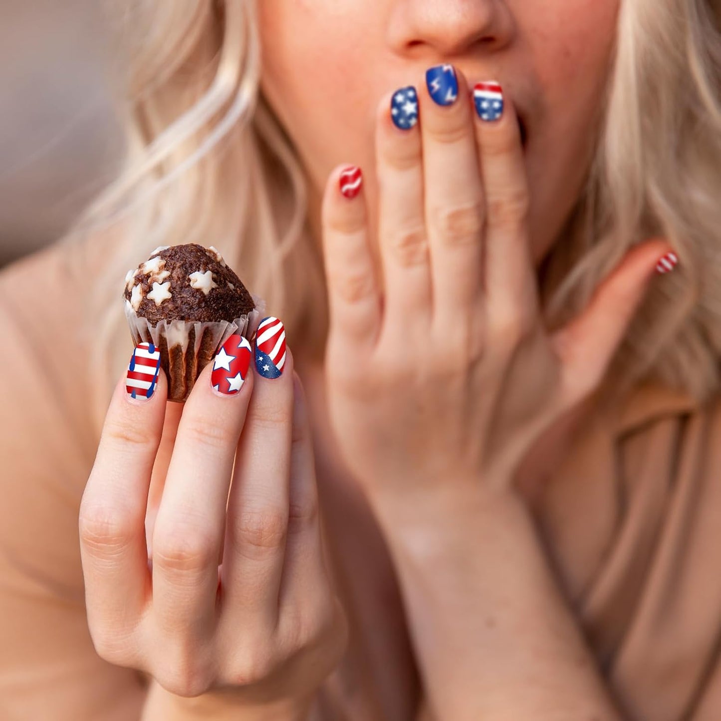 Whaline 6Pcs Patriotic Nail Plates Stamping Set USA Flag Star Stamp Templates 4th of July Nail Art Plates for Independence Day DIY Print Manicure Salon Design