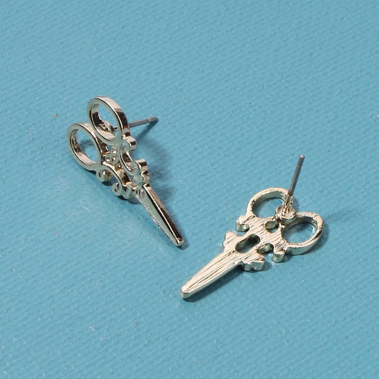 Punk Scissors Stud Earrings Gold Barber Earrings Minimalist Petite Earrings Personalized Earrings for Women and Girls Hair Stylist Gifts